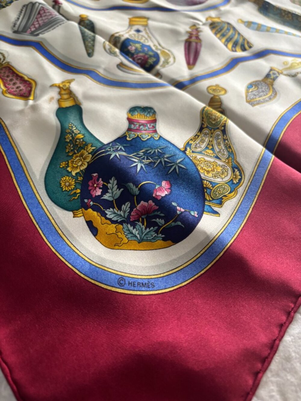 Auth HERMES "Qu’importe Le Flacon” Perfume Silk Scarf by Catherine Baschet - Picture 10 of 10